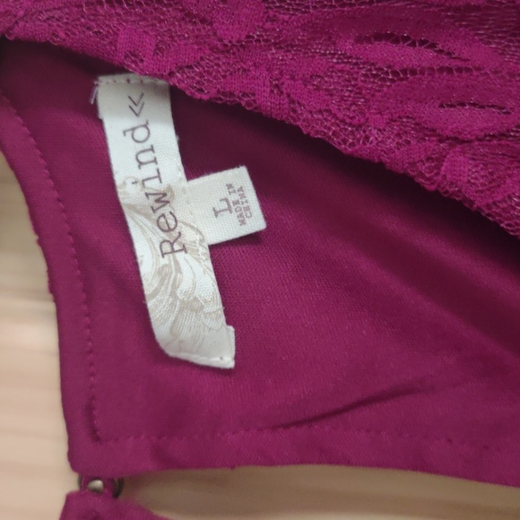 Wine/Maroon lace dress; rear zipper and top button; sheer lace sleeves - Picture 2 of 8